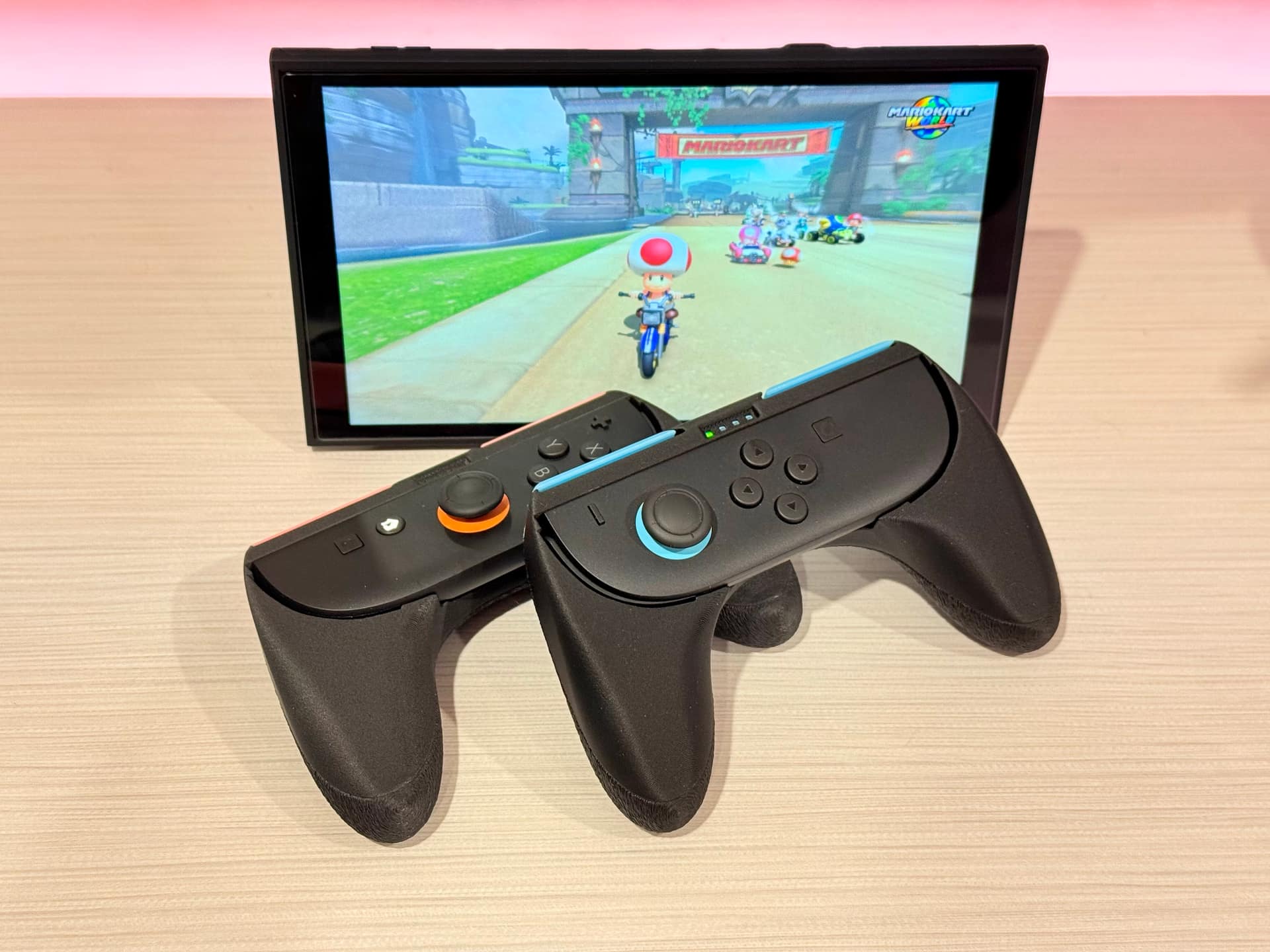 مقبض تحكم Joy-Con — صورة 2