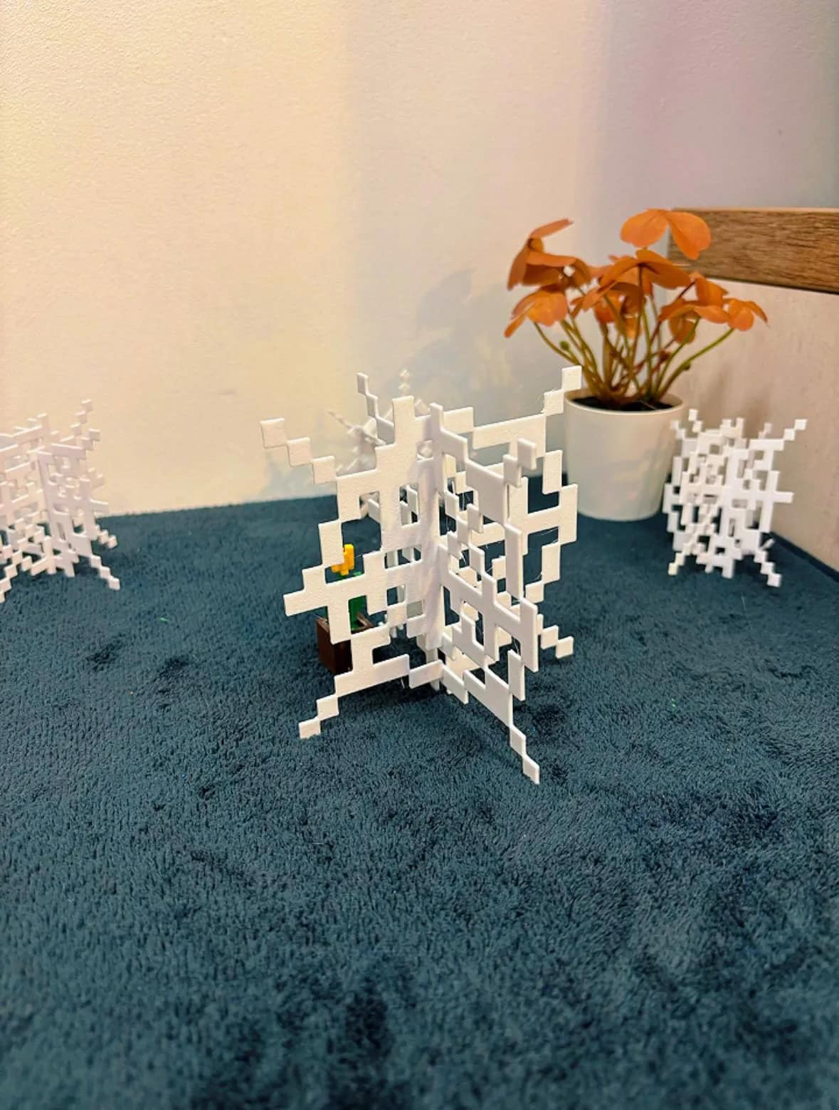 مجسم شبكة العنكبوت ماينكرافت (Minecraft Cobweb Decoration) — صورة 2