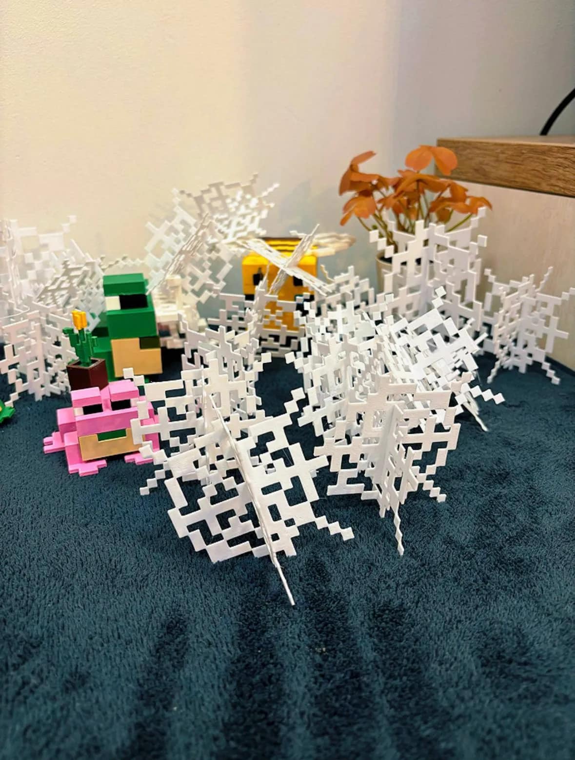 مجسم شبكة العنكبوت ماينكرافت (Minecraft Cobweb Decoration) — صورة 5