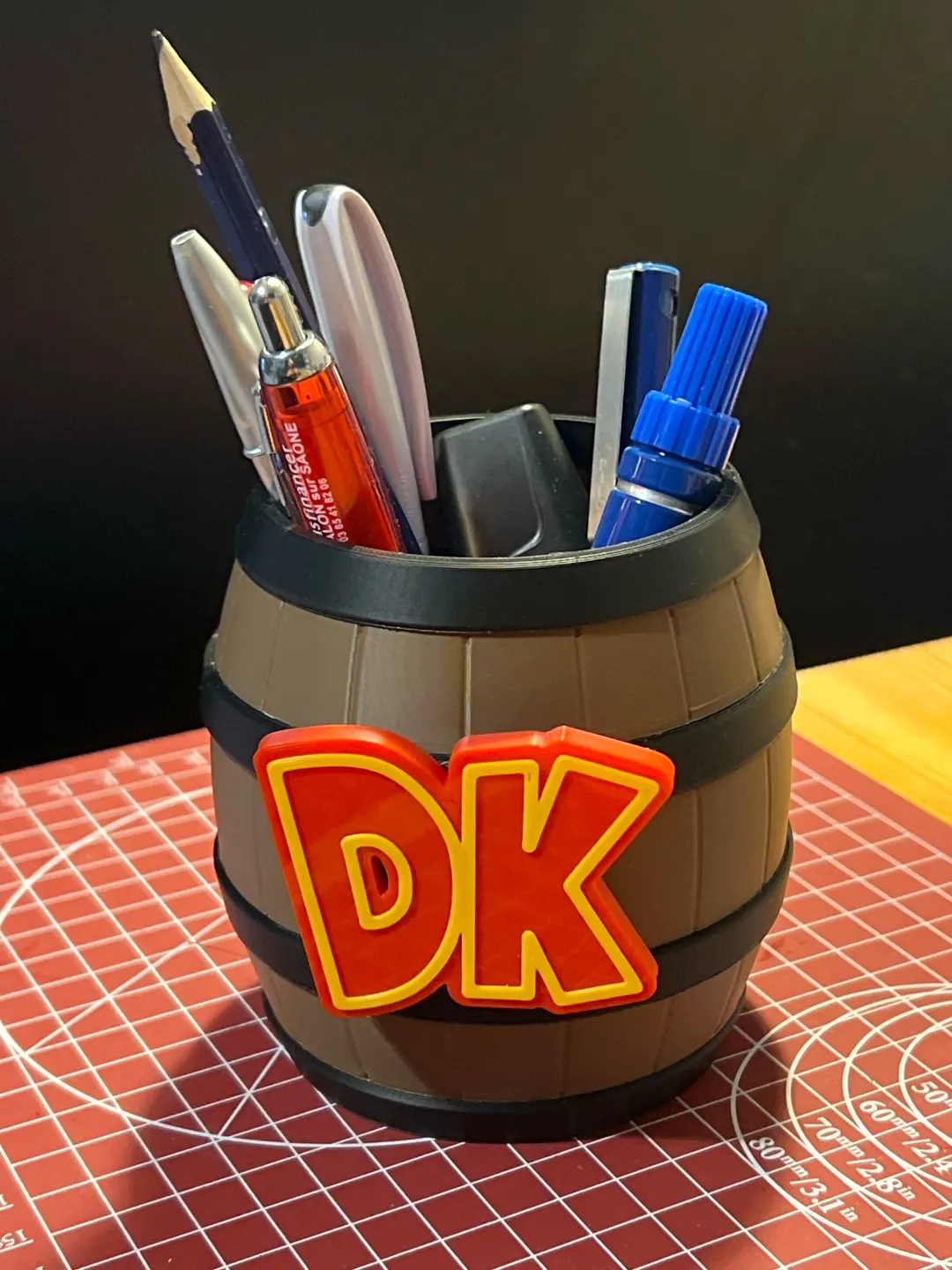 مقلمة دونكي كونج الخشبية (Donkey Kong Barrel Pen Holder) — صورة 4